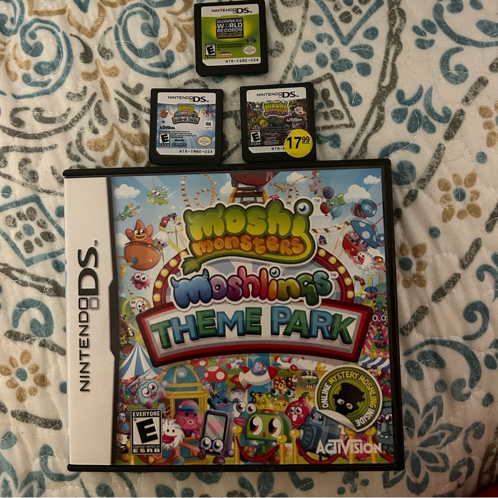 Moshi Monsters Nintendo DS game bundle